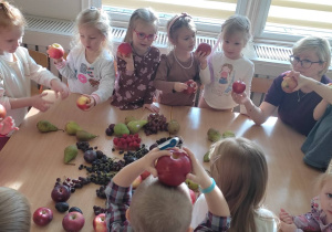 Owocowe królestwo małych ,,Niedźwiadków”!