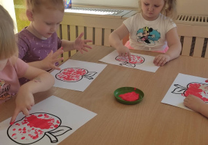 Owocowe królestwo małych ,,Niedźwiadków”!