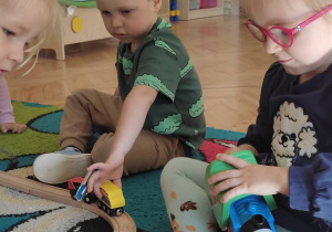 Wielka kolejowa przygoda w grupie „Niedźwiadki”!