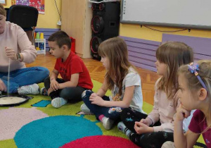 Sówki- zajęcia z programu opartego na elementach pedagogiki Marii Montessori!