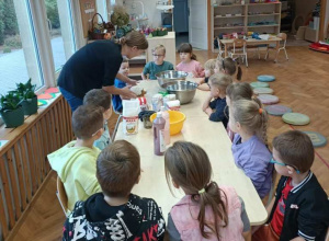 Jeże i ślimaki z masy solnej Zajączków!