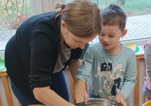 Jeże i ślimaki z masy solnej Zajączków!