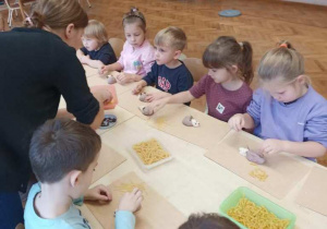 Jeże i ślimaki z masy solnej Zajączków!