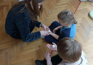 Deszczowa "lekcja ciszy" Zajączków!