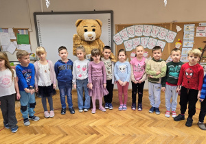 Teddy Eddie Show- Misio zagościł w przedszkolu i uczył angielskiego!