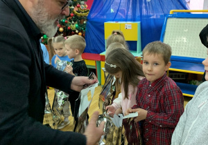 PRZEDSZKOLAK BEZPIECZNY NA DRODZE- konkurs w Przedszkolu nr 7!