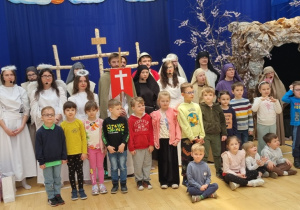 Zajączki na przedstawieniu wielkanocnym w Specjalnym Ośrodku Szkolno- Wychowawczym w Łowiczu!