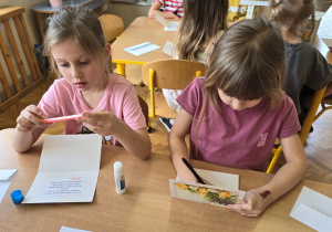 Jeżyki wysyłają kartki wielkanocne!
