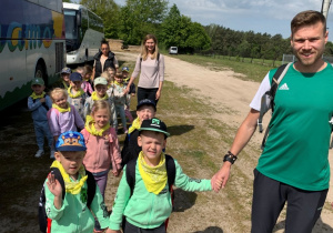 Dinozaury, bajki i lód – czyli szalona wyprawa Sówek i Niedźwiadków!