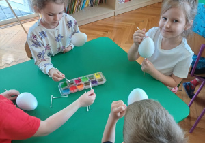 MRÓWECZKI- zajęcia dydaktyczne „Obrzędy i zwyczaje wielkanocne