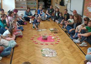 Dzień Mamy i Taty- Zajączki!