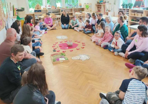 Dzień Mamy i Taty- Zajączki!