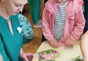 Dzień Mamy i Taty- Zajączki!