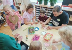 Dzień Mamy i Taty- Zajączki!