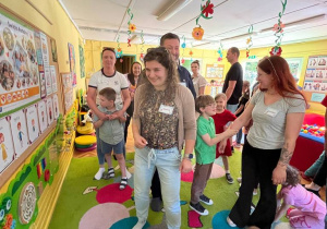 ZAJĘCIA OTWARTE METODĄ PROJEKTU- Mróweczki!