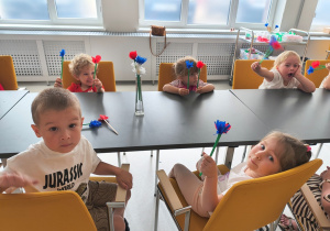 ROK REYMONTA, warsztaty 'Kwiaty z lipieckiej chaty"