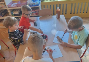 Praca plastyczna "Mróweczek"!