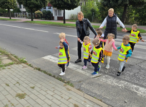 Niedźwiadki poznają zasady ruchu drogowego!
