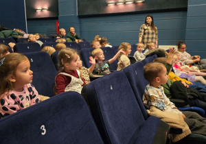 Niedźwiadki pierwszy raz w kinie!