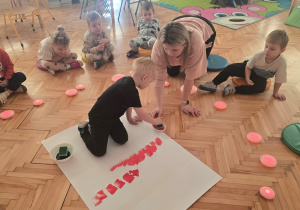 Niedźwiadki- patriotyczna lekcja ciszy!