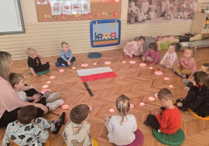 Niedźwiadki- patriotyczna lekcja ciszy!