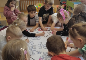 Kampania "Dzieciństwo bez przemocy"- Jeżyki