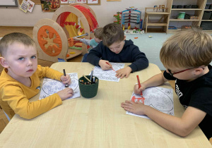 Kampania "Dzieciństwo bez przemocy"- Ślimaczki