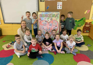 Kampania "Dzieciństwo bez przemocy"- Mróweczki