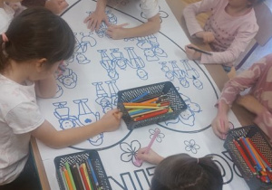 Kampania "Dzieciństwo bez przemocy"- Wiewiórki