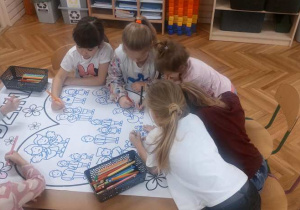 Kampania "Dzieciństwo bez przemocy"- Wiewiórki