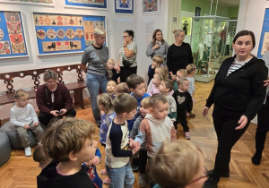 ROK REYMONTA- Niedźwiadki na lekcji muzealnej!
