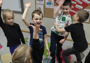 Dzień Życzliwości i Pozdrowień w grupie Jeżyki!