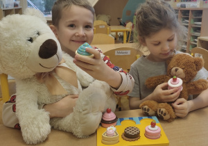 Święto Pluszowego Misia w „Jeżykach”