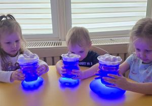 Niedzwiadki- lekcja ciszy z chmurką!