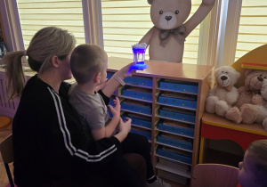 Niedzwiadki- lekcja ciszy z chmurką!