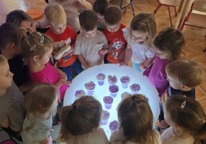 Niedzwiadki- lekcja ciszy z chmurką!