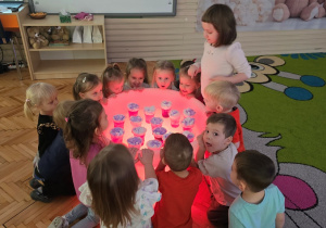 Niedzwiadki- lekcja ciszy z chmurką!