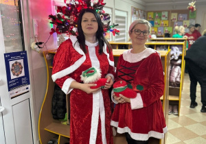 Mikołajki w przedszkolu- powitanie przez Śnieżynki!