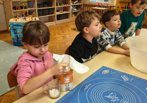 Ślimaczki w pełni świątecznej magii!