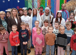 Jeżyki na Jasełkach Bożonarodzeniowych 2025 – pt. „Bóg jest w nas" w Specjalnym Ośrodku Szkolno - Wychowawczym w Łowiczu.