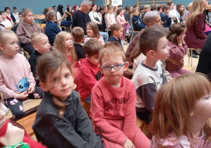 Jeżyki na Jasełkach Bożonarodzeniowych 2025 – pt. „Bóg jest w nas" w Specjalnym Ośrodku Szkolno - Wychowawczym w Łowiczu.