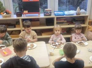 Ślimaczki dekorują pierniczki!