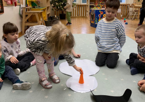 Zadanie z kalendarza adwentowego Ślimaczków!