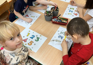 Zajęcia matematyczne u Sówek!