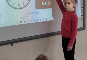 Zabawy z czasem w Jeżykach!