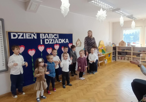 Dzień Babci i Dziadka w Ślimaczkach!