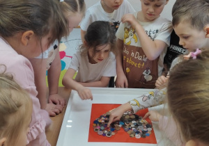 Dzieci i nauczyciele wsparli WOSP