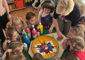 Dzieci i nauczyciele wsparli WOSP