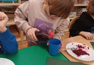 Wiewiórki- program ZDROWO ROŚNIEMY- burak!