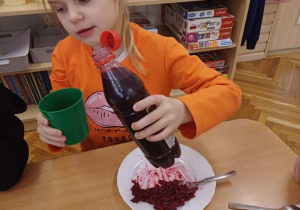 Wiewiórki- program ZDROWO ROŚNIEMY- burak!